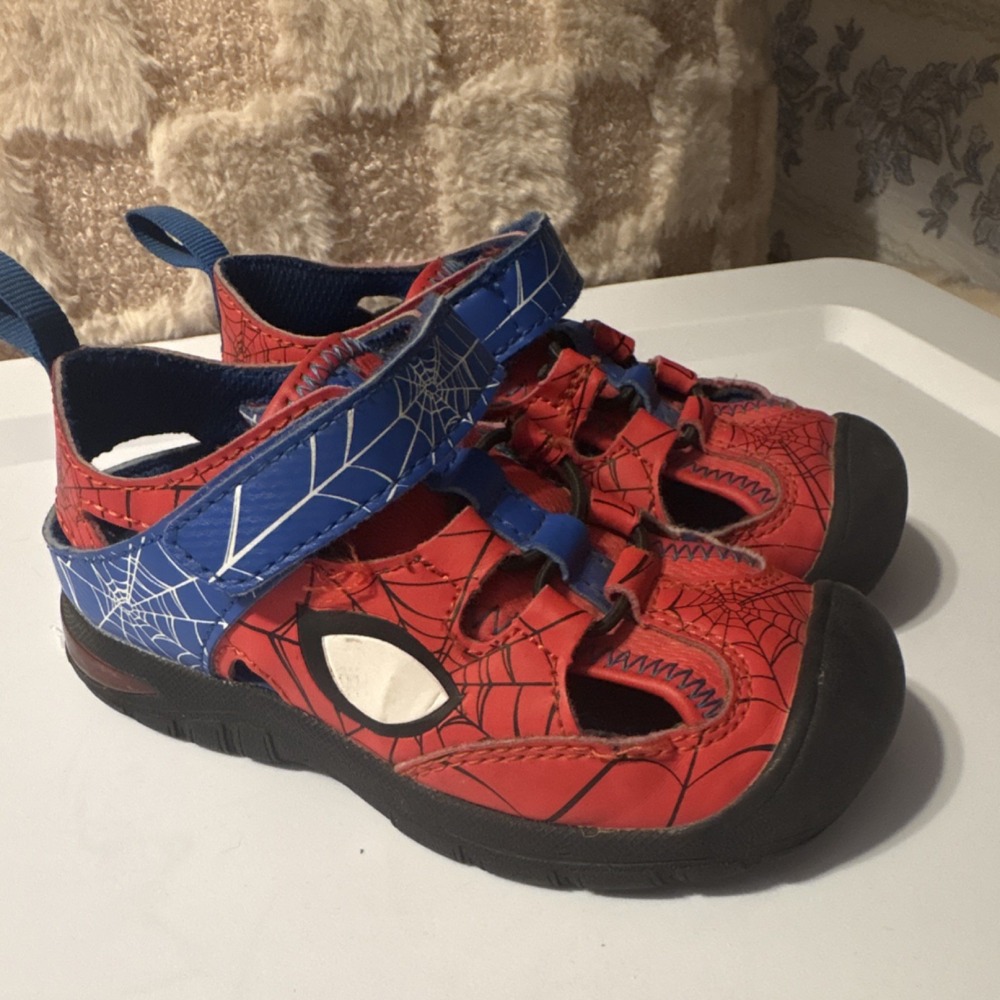 Marvel Spider-Man Boys Light up Sandals Red Blue Web Print Closed Toe Size 10